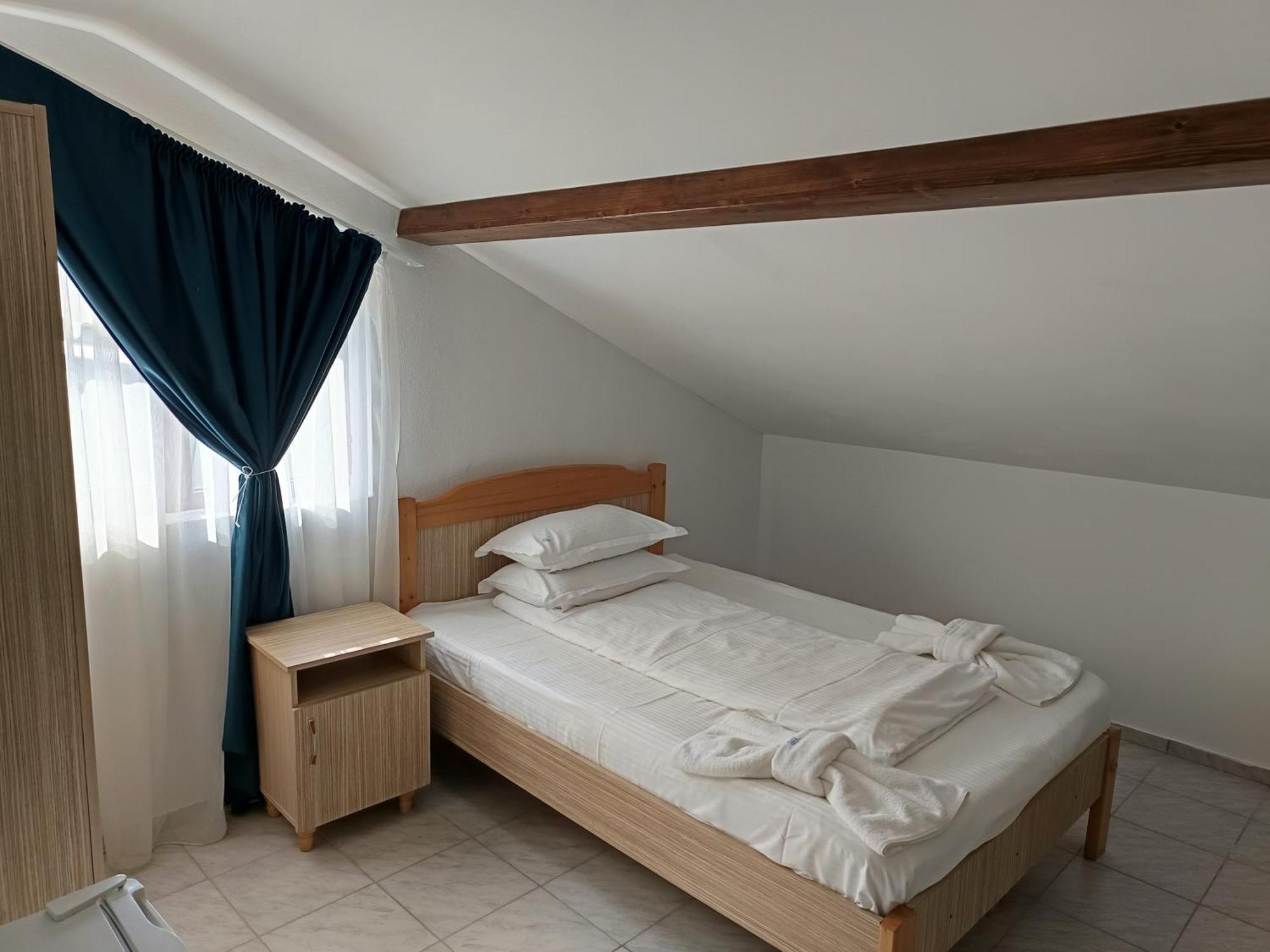 Kherim Vama Veche Exterior photo