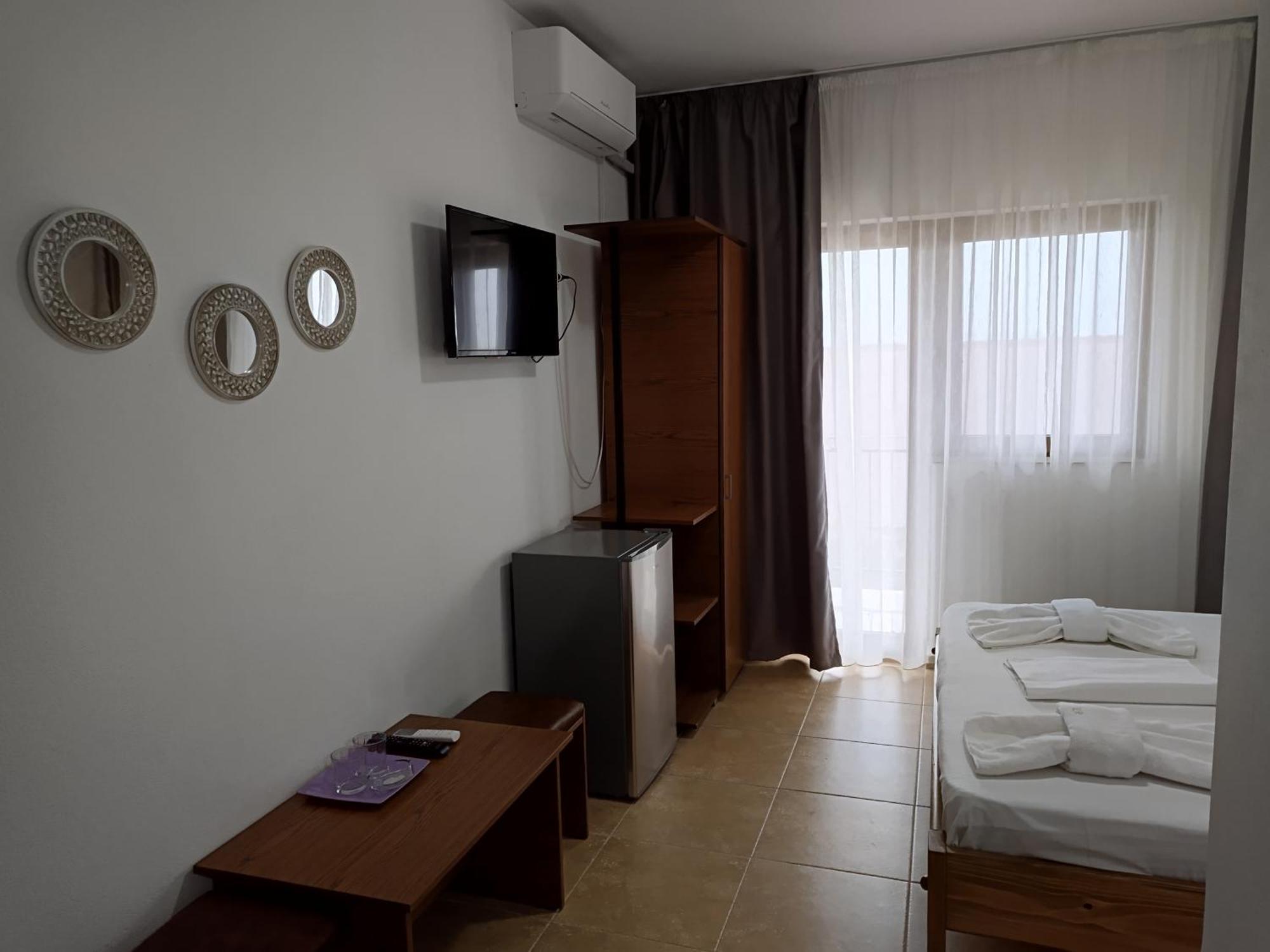 Kherim Vama Veche Exterior photo