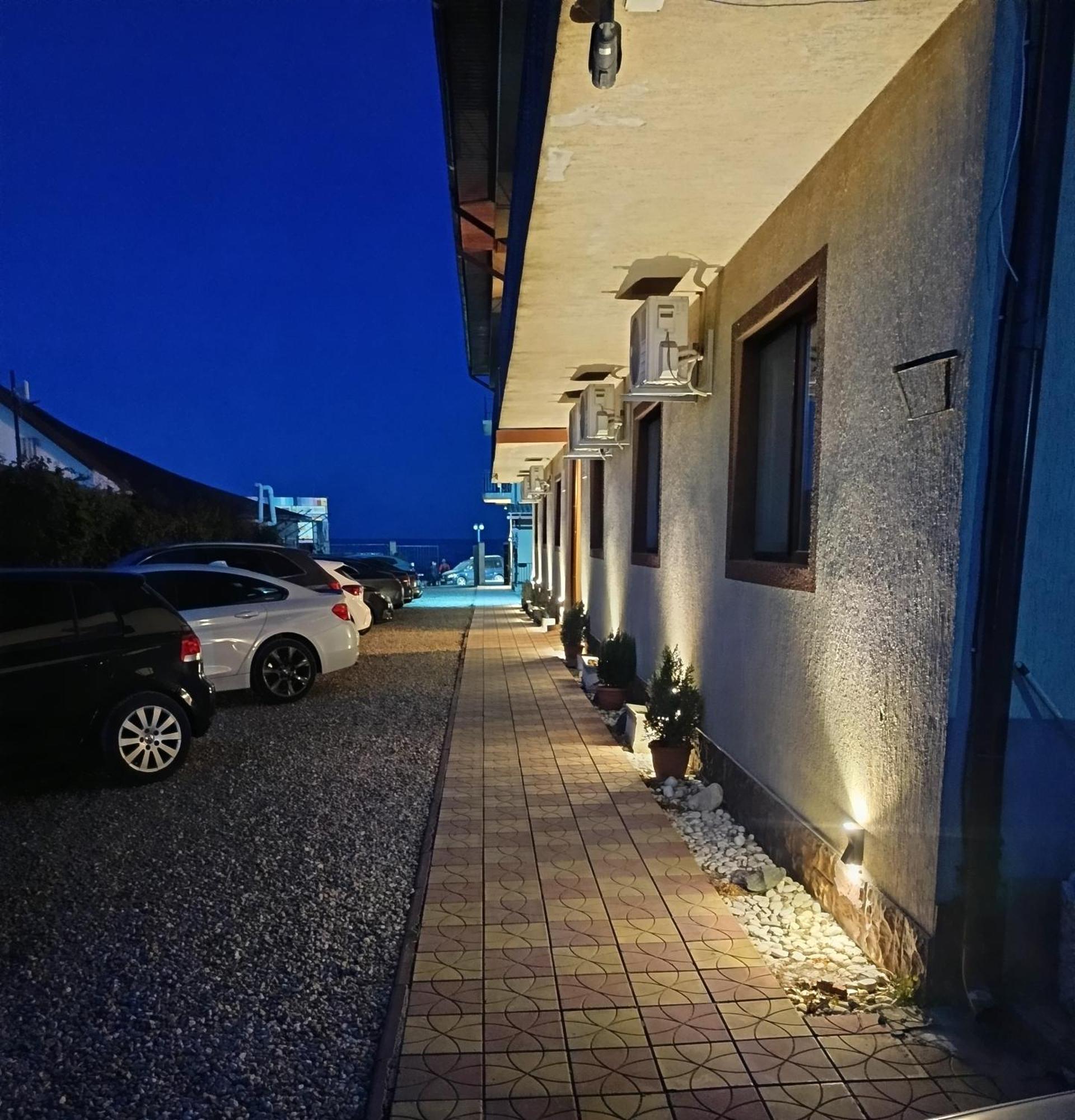 Kherim Vama Veche Exterior photo